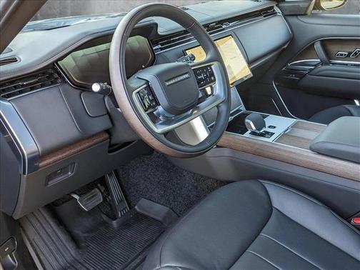 2025 Land Rover Range Rover P530 Autobiography 7 Seat