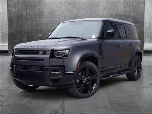 2025 Land Rover Defender 110 V8