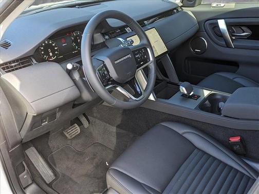 2025 Land Rover Discovery Sport S