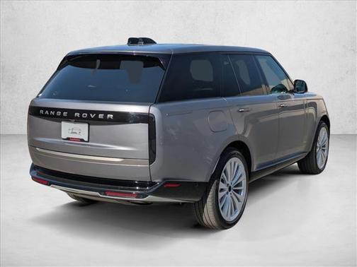 Eiger Grey Metallic 2026 Land Rover Range Rover P400 SE
