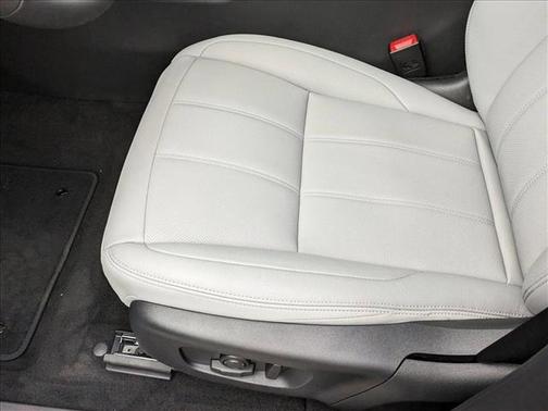 2025 Land Rover Range Rover Evoque Core S