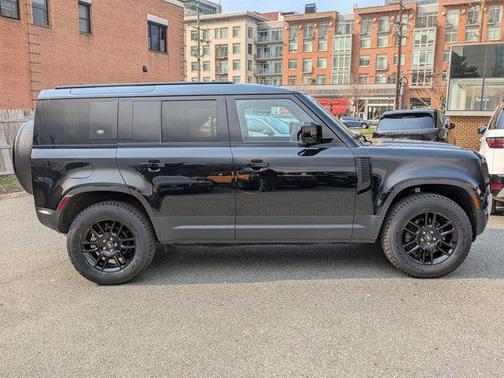 2023 Land Rover Defender 110 S