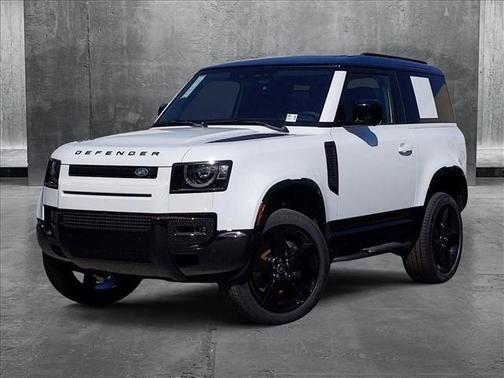 2025 Land Rover Defender 90 P400 X-Dynamic SE