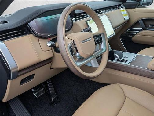 2026 Land Rover Range Rover P530 SE