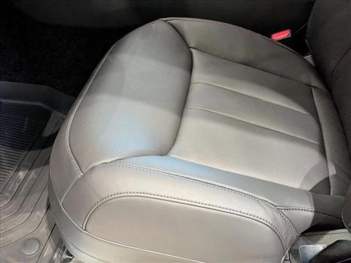 2026 Land Rover Range Rover P400 SE