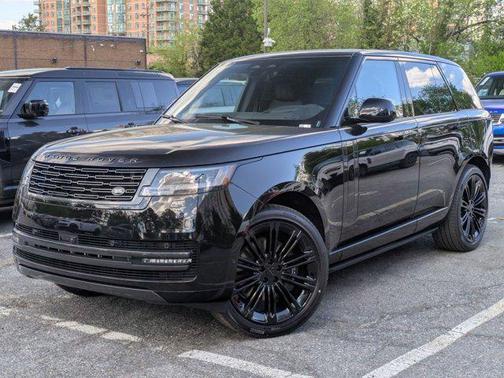 Obsidian Black SV Bespoke Ultra Metallic Gloss 2026 Land Rover Range Rover P530 SE