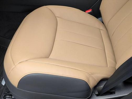 2026 Land Rover Range Rover Sport SE