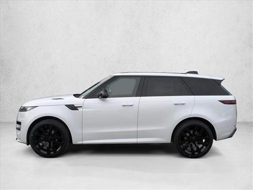 2026 Land Rover Range Rover Sport SE