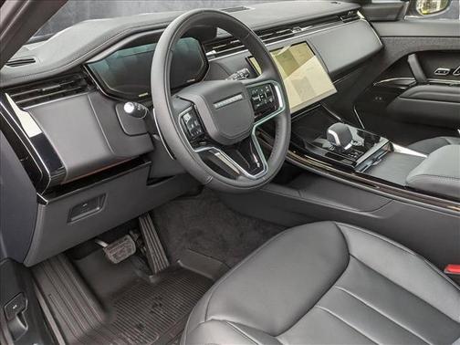2025 Land Rover Range Rover Sport SE