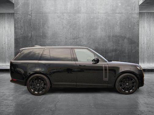2023 Land Rover Range Rover First Edition