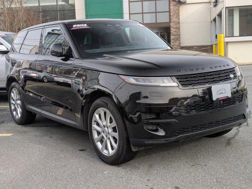 2025 Land Rover Range Rover Sport SE