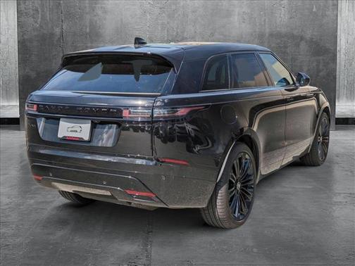 2025 Land Rover Range Rover Velar P250 SE R-Dynamic