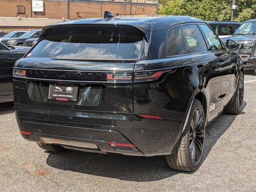 2025 Land Rover Range Rover Velar P250 SE R-Dynamic