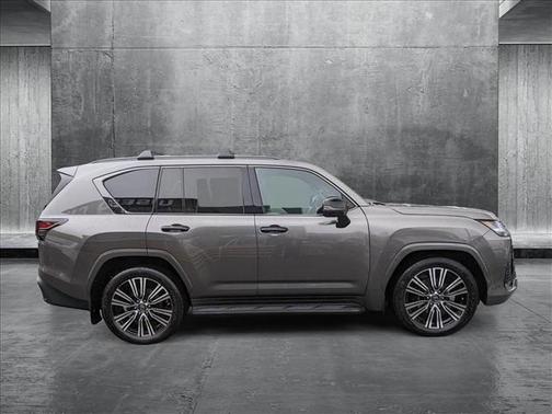 2023 Lexus LX 600 Luxury