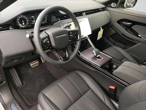 2026 Land Rover Range Rover Evoque Dynamic SE