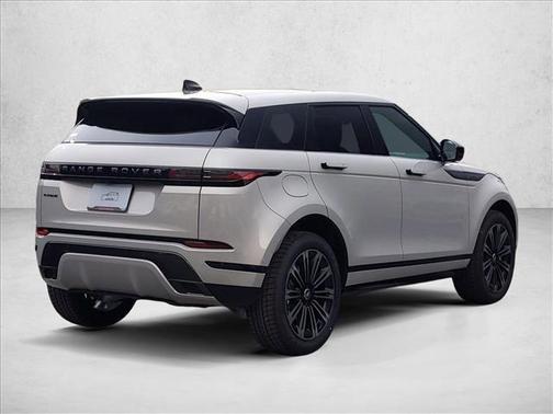 2026 Land Rover Range Rover Evoque Dynamic SE