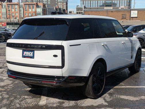 2023 Land Rover Range Rover P400 SE