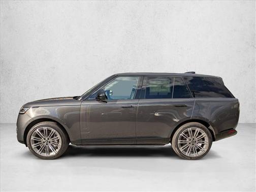 2025 Land Rover Range Rover P530 SE