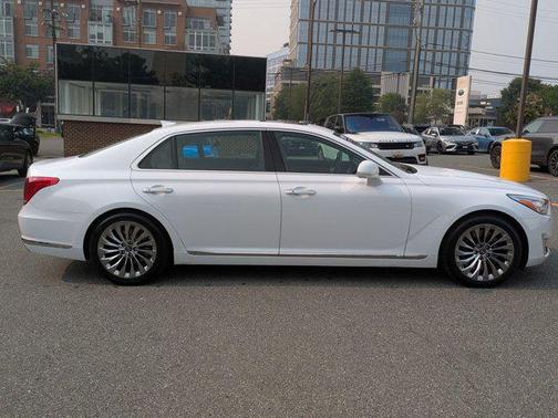 Casablanca White 2018 Genesis G90 5.0 Ultimate