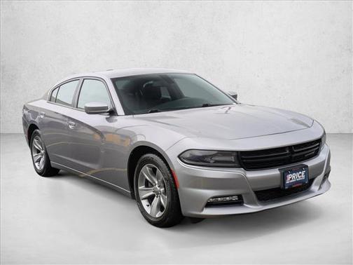 2017 Dodge Charger SXT
