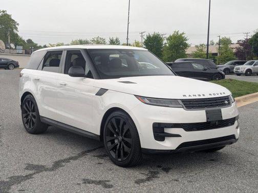 2024 Land Rover Range Rover Sport SE