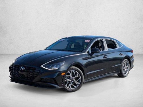 Phantom Black 2022 Hyundai SONATA SEL