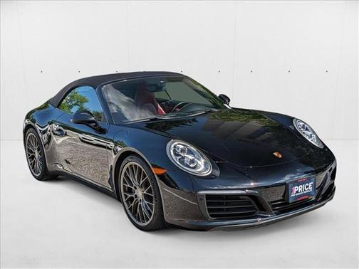 2017 Porsche 911 Carrera