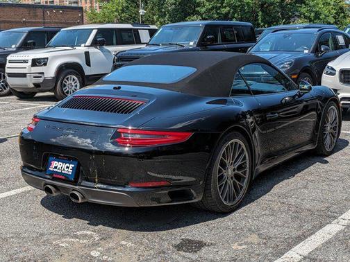 2017 Porsche 911 Carrera