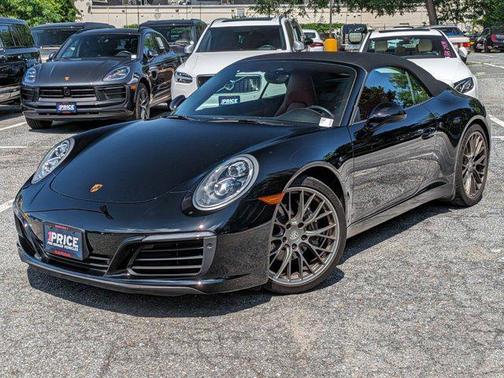 2017 Porsche 911 Carrera