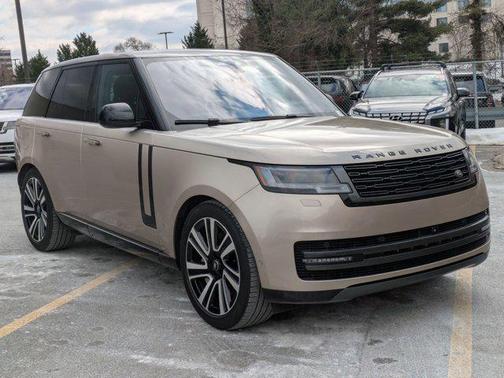 2023 Land Rover Range Rover P530 SE