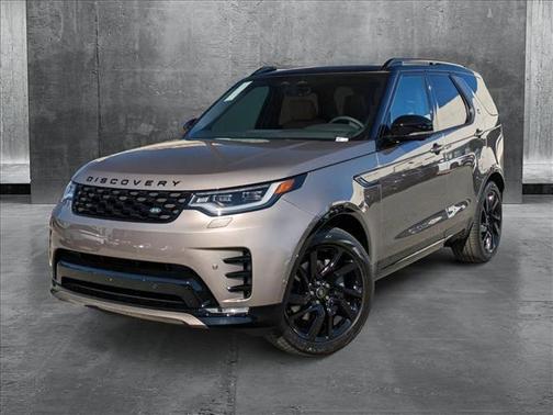 2025 Land Rover Discovery P300 Dynamic SE
