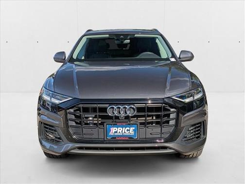 2022 Audi Q8 55 Premium