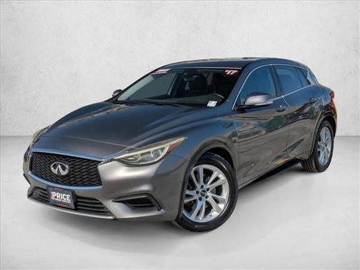 2017 INFINITI QX30 Luxury