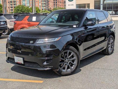 White 2024 Land Rover Range Rover Sport SE