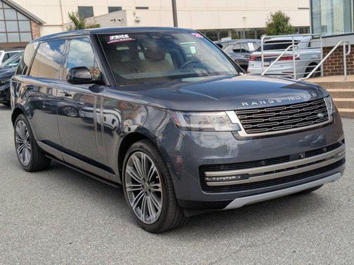 Varesine Blue Metallic 2025 Land Rover Range Rover P400 SE 7 Seat