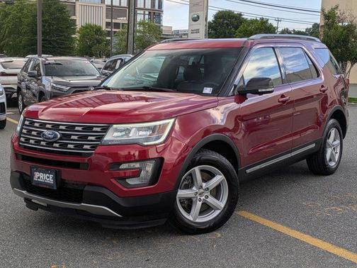 Ruby Red Metallic Tinted Clearcoat 2017 Ford Explorer XLT