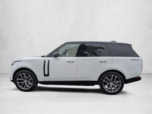 2025 Land Rover Range Rover P400 SE