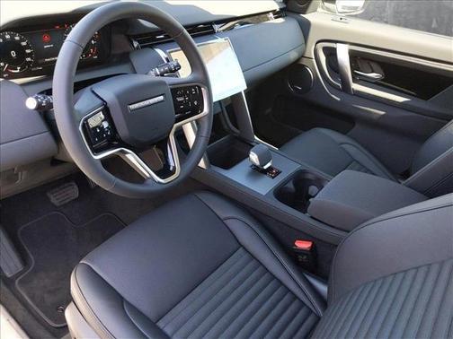 2025 Land Rover Discovery Sport S
