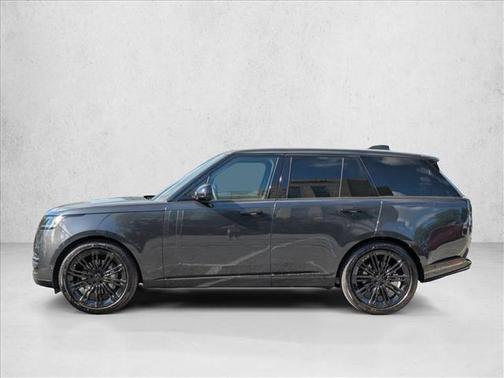 Carpathian Grey Premium Metallic 2026 Land Rover Range Rover P400 SE