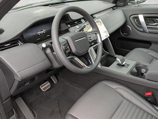 Fuji White 2026 Land Rover Discovery Sport Landmark