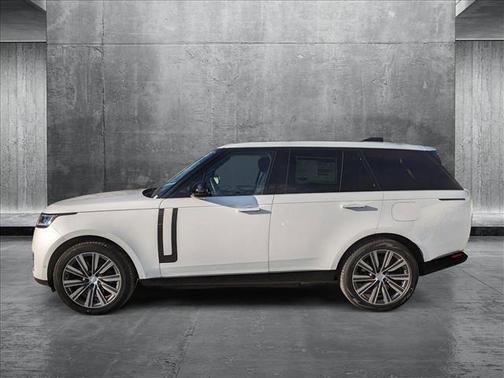 2025 Land Rover Range Rover P550e Autobiography