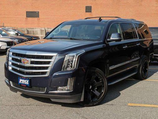 2018 Cadillac Escalade ESV Luxury
