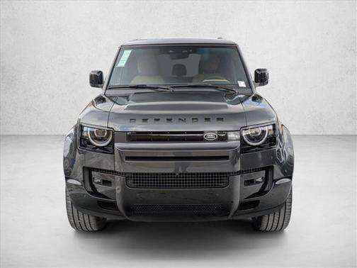 2026 Land Rover Defender P400 X-Dynamic SE