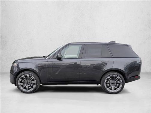 2026 Land Rover Range Rover P530 SE