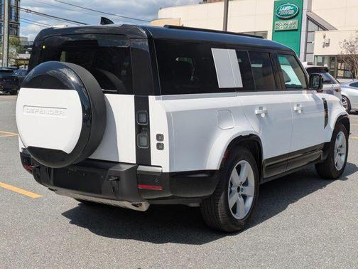 Fuji White 2026 Land Rover Defender X-Dynamic SE