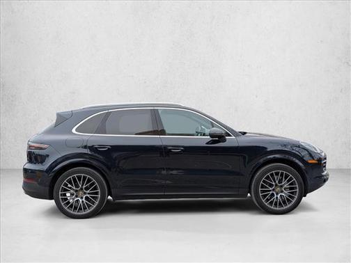 2022 Porsche Cayenne Cayenne