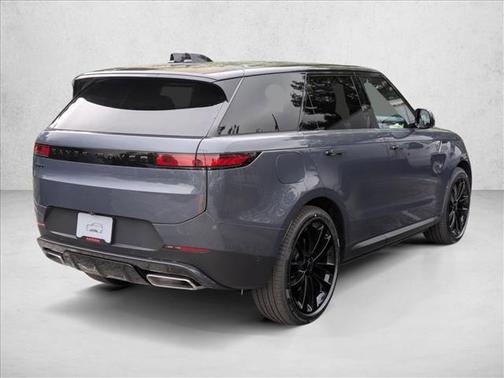 Varesine Blue Metallic 2026 Land Rover Range Rover Sport SE