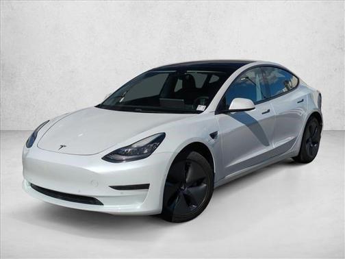 Pearl White Multi-Coat 2019 Tesla Model 3 Mid Range