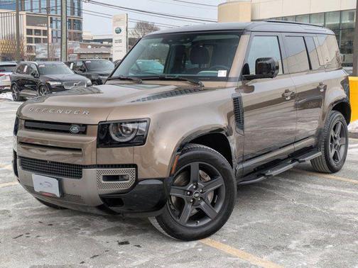 2024 Land Rover Defender 110 P400 X-Dynamic SE