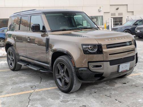 2024 Land Rover Defender 110 P400 X-Dynamic SE